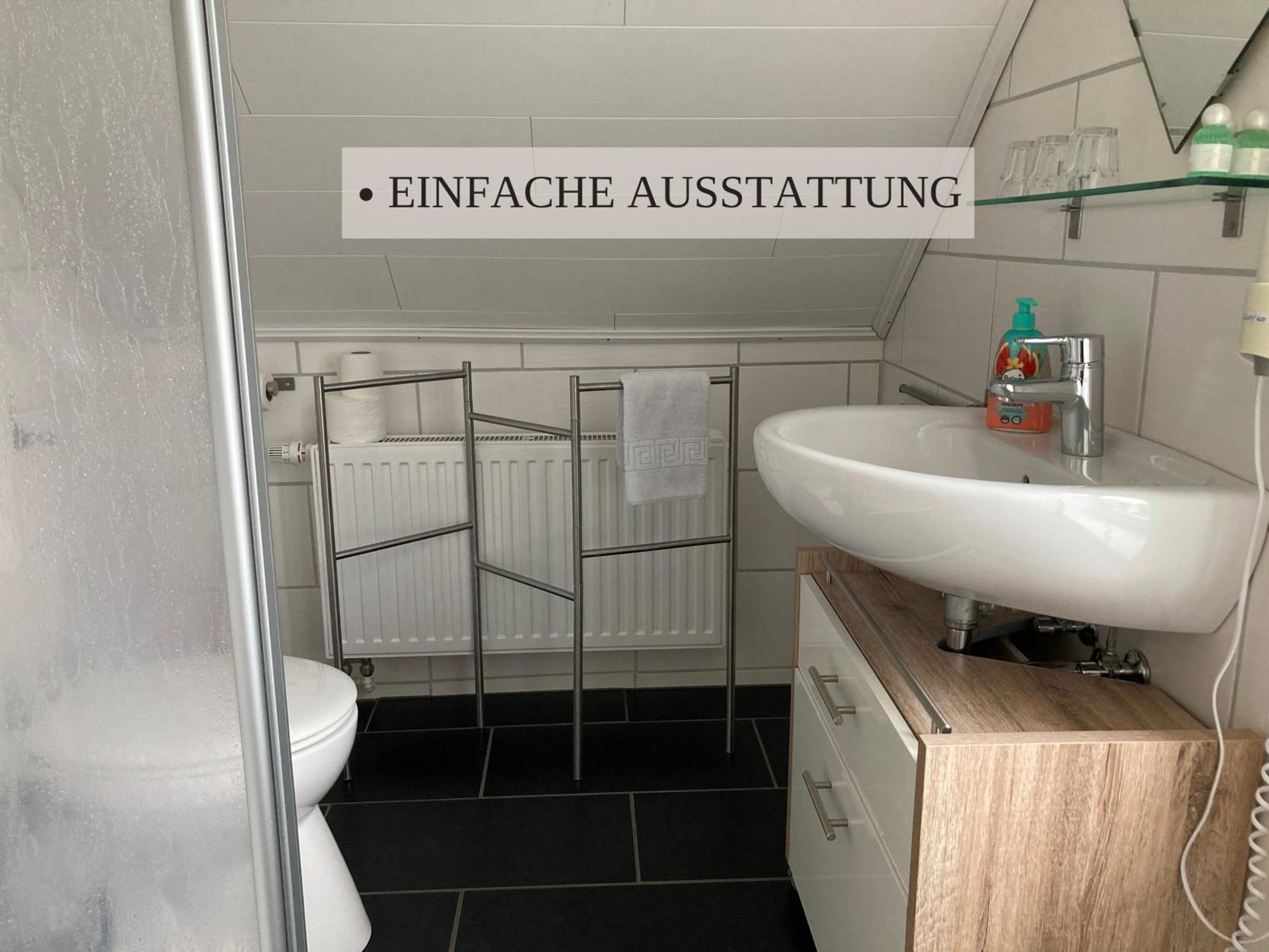 Haus Krabbe Apartments, Zentral Gelegen Im Idyllischen Nordseeort Zwischen Bremerhaven Und Cuxhaven, Hunde Kostenfrei Willkommen, Hauseigene Kostenfreie Parkplaetze Wremen Extérieur photo